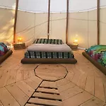 El Roble فالديروبريس