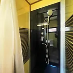 El Roble مكان تخييم فالديروبريس