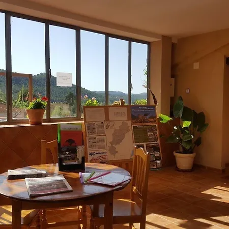 El Roble キャンプ場 バルデロブレス