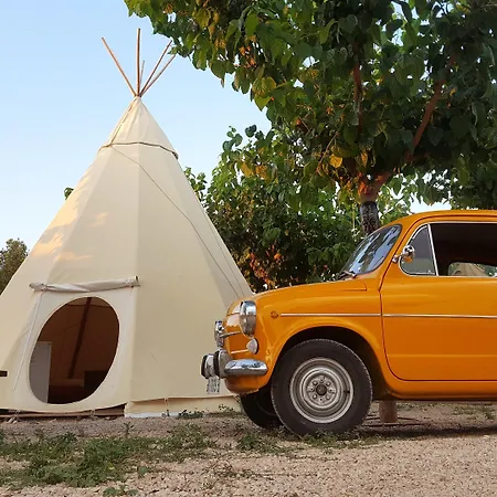 キャンプ場 El Roble バルデロブレス